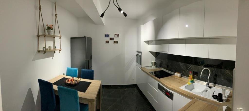 Apartman "Park" Livno Ngoại thất bức ảnh
